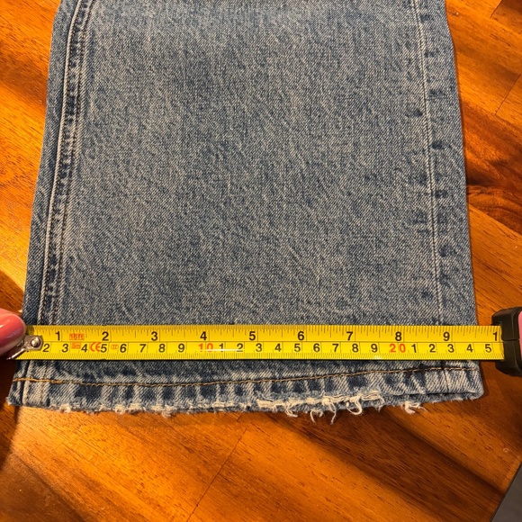 New Lucky Brand Size 6 90s fit Boyfriend Mid Rise Flare Distressed Jeans - Picture 14 of 16